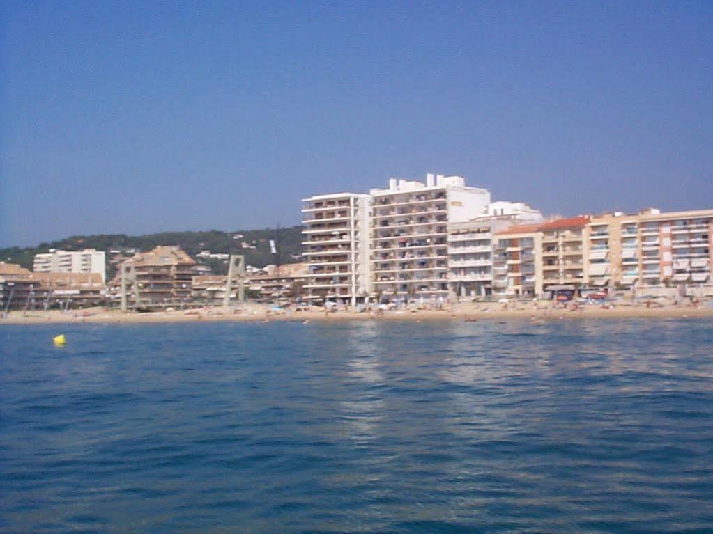 Hotel Maria Teresa Calonge  Exterior photo